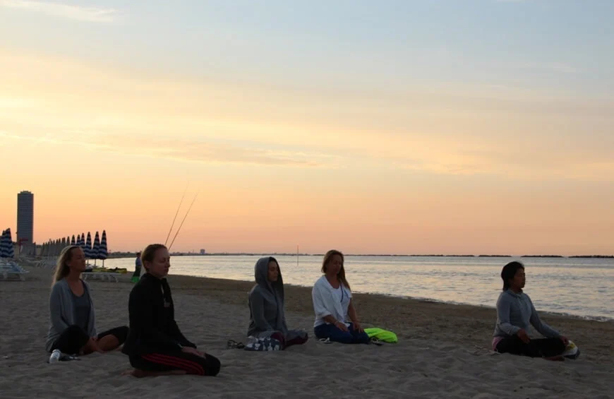 300 ore di formazione per insegnanti di yoga - Italia