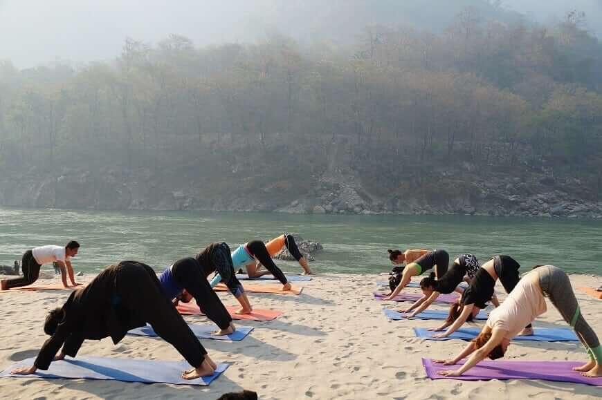 500 ore Corsi di formazione insegnanti yoga