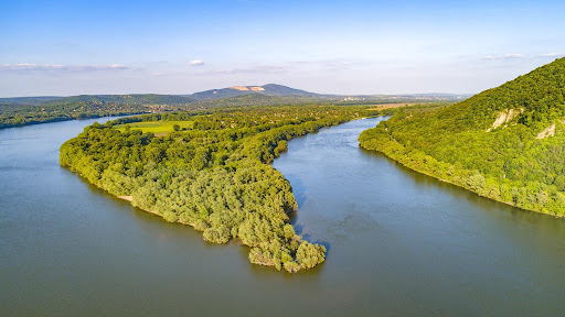 4 Giorni Di Meditazione E Ritiro Yoga Sull'isola Del Danubio a Budapest, ungheria